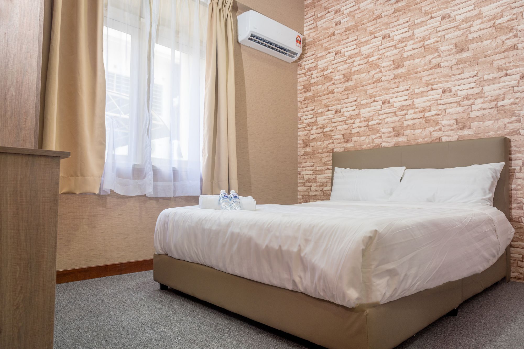 Spot On 89645 Ong'S Court Hotel George Town Ngoại thất bức ảnh